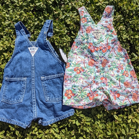 OshKosh B'gosh bibs 12 month shortalls - Picture 6 of 7